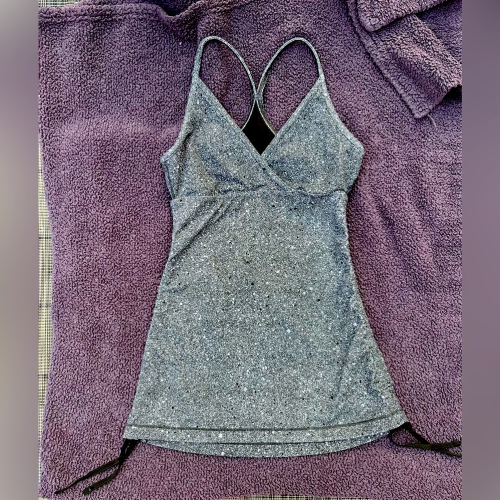 LULULEMON TANK 🤍🖤